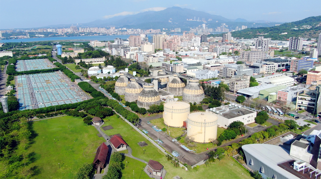 台灣新北市 八里污水廠污水池清潔